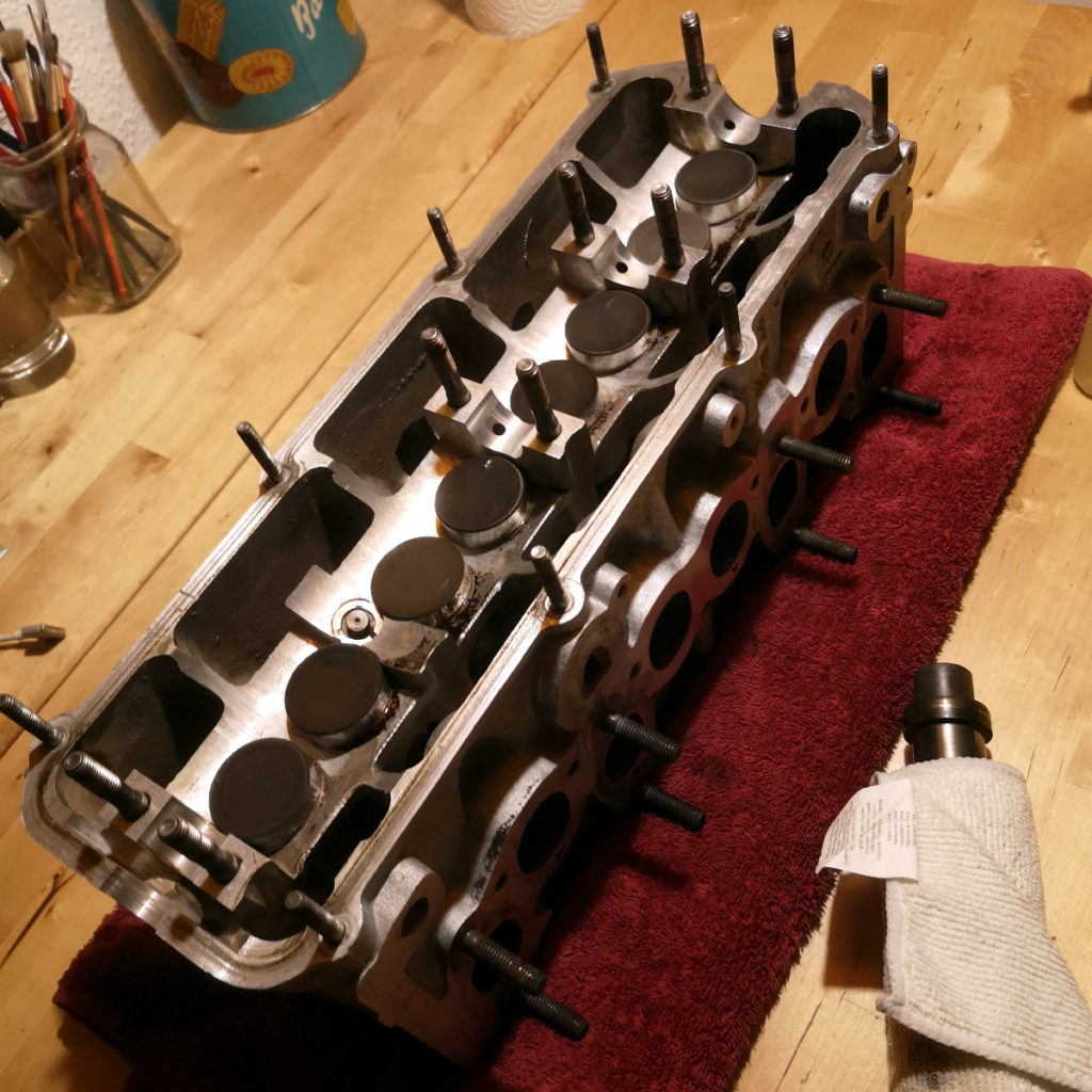 Einzelteile Zylinderkopf Audi PP Motor